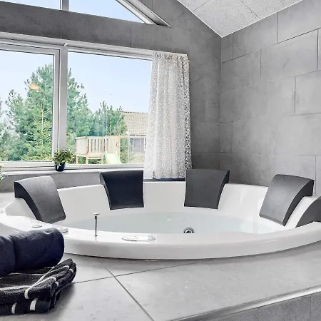 Vaeggerlose Cxcix Holiday home *