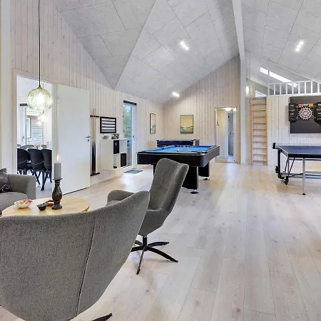 Luxury Retreat In Marielyst - By Traum Semesterbostad Bøtø By