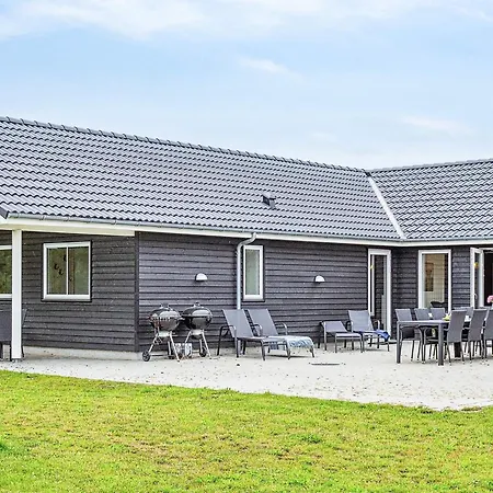 Semesterbostad Luxury Retreat In Marielyst - By Traum *
